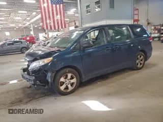✅ 2011 Toyota Sienna • VIN: 5TDZK3DC9BS094242 • Lot: 94259735. Listed on Copart with 189,166 mi. Free auction sales archive from the USA and detailed vehicle history report at DreamBid. Image 1.
