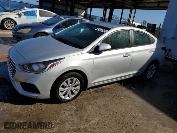 ✅ 2022 Hyundai Accent SE • VIN: 3KPC24A65NE159211 • Лот: 74949414. Опубликован ранее на Copart с пробегом 51 617 миль. Бесплатный доступ к архиву аукционных продаж из США и подробный отчёт об истории автомобиля на DreamBid. Изображение 1.