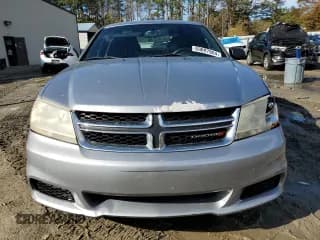 ✅ 2013 Dodge Avenger SE • VIN: 1C3CDZAB1DN688545 • Лот: 69097804. Опубликован ранее на Copart с пробегом 174 661 миль. Бесплатный доступ к архиву аукционных продаж из США и подробный отчёт об истории автомобиля на DreamBid. Изображение 5.