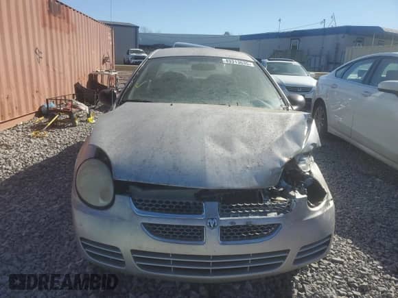2005 Dodge Neon SXT with VIN 1B3ES56C05D279319, listed as a Copart auction lot 49313635 with 152,750 mi miles and Salvage title. Bid and sale history available at DreamBid. Image 5.