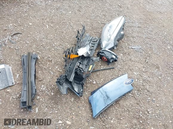 ✅ 2020 Ford Escape SEL • VIN: 1FMCU9H96LUC08921 • Lot: 43140924. Wystawiony na IAAI z przebiegiem 39 183 mil. Bezpłatny archiwum sprzedaży aukcyjnych z USA i szczegółowy raport historii pojazdu na DreamBid. Zdjęcie 12.