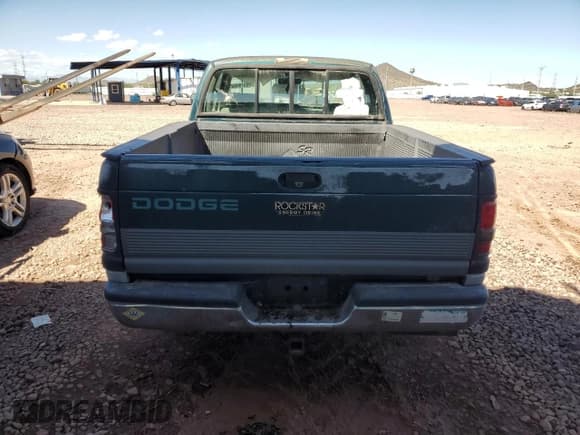 ✅ 1995 Dodge 1500 • VIN: 3B7HC13Y1SM101064 • Lot: 84796565. Wystawiony na Copart z przebiegiem 58 893 mil. Bezpłatny archiwum sprzedaży aukcyjnych z USA i szczegółowy raport historii pojazdu na DreamBid. Zdjęcie 6.