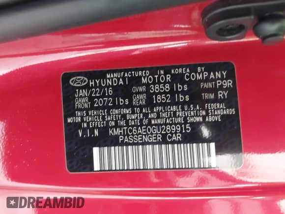 2016 Hyundai Veloster Turbo with VIN KMHTC6AE0GU289915, listed as a IAAI auction lot 43333026 with 124,055 mi miles and . Bid and sale history available at DreamBid. Image 9.