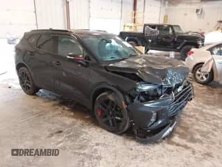 2021 Chevrolet Blazer LT z VIN 3GNKBHRS3MS518065, wystawiony jako IAAI lot #43033264 z przebiegiem 80 041 mil mil oraz . Historia ofert i sprzedaży dostępna na DreamBid. Obrazek 1.