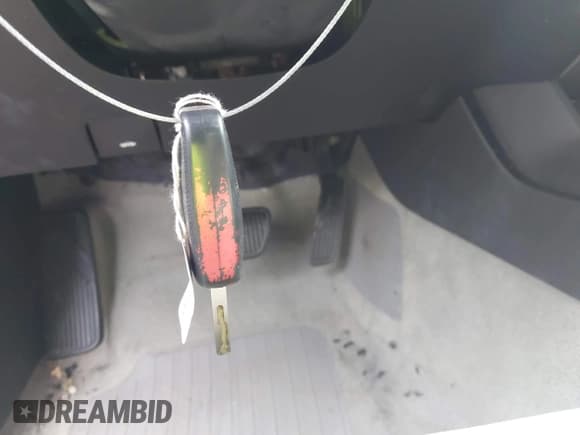 ✅ 2013 Chevrolet Camaro LT • VIN: 2G1FC1E39D9113850 • Lot: 43092081. Listed on IAAI with 69,817 mi. Free auction sales archive from the USA and detailed vehicle history report at DreamBid. Image 11.