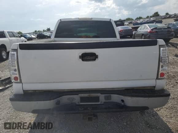 2001 Chevrolet Silverado 1500 с VIN 1GCEK14W41Z300528, выставлен на аукционе Copart как лот 61769105 с пробегом Не указан миль и Списание • Salvage title. История ставок и продаж доступна на DreamBid. Изображение 6.