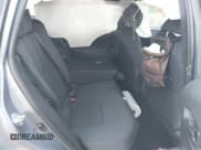 ✅ 2024 Toyota Corolla Cross Hybrid S • VIN: 7MUFBABG0RV020690 • Лот: 43535431. Опубликован ранее на IAAI с пробегом Не указан. Бесплатный доступ к архиву аукционных продаж из США и подробный отчёт об истории автомобиля на DreamBid. Изображение 8.