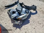 ✅ 2016 Toyota Corolla S Plus • VIN: 5YFBURHE0GP494281 • Lot: 90692915. Wystawiony na Copart z przebiegiem 163 957 mil. Bezpłatny archiwum sprzedaży aukcyjnych z USA i szczegółowy raport historii pojazdu na DreamBid. Zdjęcie 12.