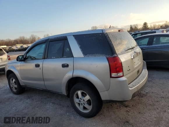 2006 Saturn VUE z VIN 5GZCZ33D06S820111, wystawiony jako Copart lot #84211014 z przebiegiem 211 376 mil mil oraz Szkoda całkowita • Salvage title. Historia ofert i sprzedaży dostępna na DreamBid. Obrazek 2.