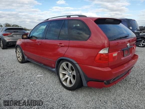 ✅ 2005 BMW X5 4.8is • VIN: 5UXFA93575LE82766 • Лот: 88140625. Опубликован ранее на Copart с пробегом 146 739 миль. Бесплатный доступ к архиву аукционных продаж из США и подробный отчёт об истории автомобиля на DreamBid. Изображение 2.