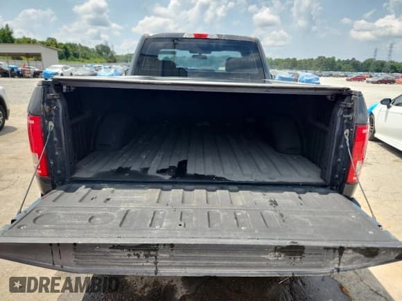 ✅ 2016 Ford F-150 XL • VIN: 1FTMF1E82GFC82301 • Lot: 65462535. Wystawiony na Copart z przebiegiem 115 646 mil. Bezpłatny archiwum sprzedaży aukcyjnych z USA i szczegółowy raport historii pojazdu na DreamBid. Zdjęcie 10.