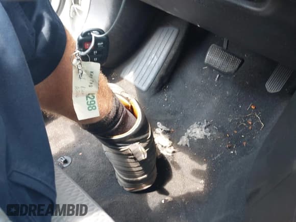 ✅ 2014 Toyota Corolla LE Eco • VIN: 5YFBPRHE4EP009127 • Lot: 42781397. Listed on IAAI with 194,768 mi. Free auction sales archive from the USA and detailed vehicle history report at DreamBid. Image 11.