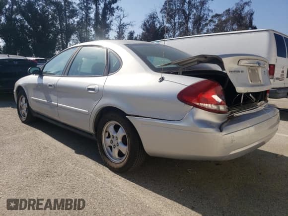 ✅ 2006 Ford Taurus SE • VIN: 1FAFP53U46A171716 • Lot: 89881295. Listed on Copart with 161,450 mi. Free auction sales archive from the USA and detailed vehicle history report at DreamBid. Image 2.
