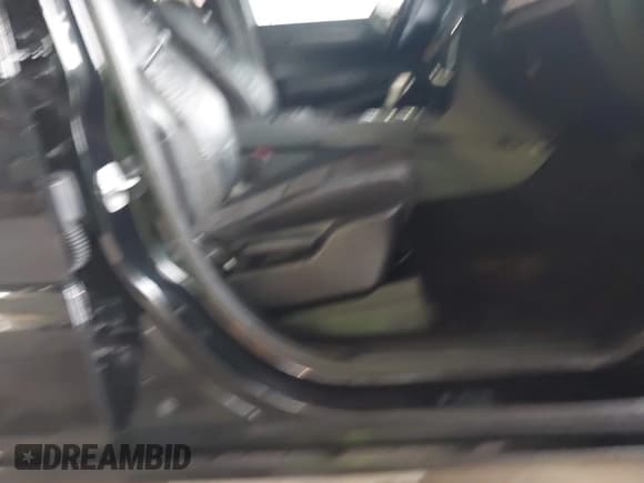 ✅ 2020 Jeep Grand Cherokee Altitude • VIN: 1C4RJEAGXLC392047 • Lot: 42371691. Listed on IAAI with 118,569 mi. Free auction sales archive from the USA and detailed vehicle history report at DreamBid. Image 5.