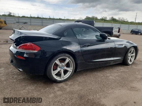 ✅ 2011 BMW Z4 sDrive35i • VIN: WBALM7C51BE383595 • Lot: 54887695. Listed on Copart with Not provided. Free auction sales archive from the USA and detailed vehicle history report at DreamBid. Image 3.