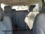 ✅ 2014 Chevrolet Traverse LT • VIN: 1GNKRGKD2EJ225746 • Lot: 82634025. Wystawiony na Copart z przebiegiem 244 980 mil. Bezpłatny archiwum sprzedaży aukcyjnych z USA i szczegółowy raport historii pojazdu na DreamBid. Zdjęcie 10.