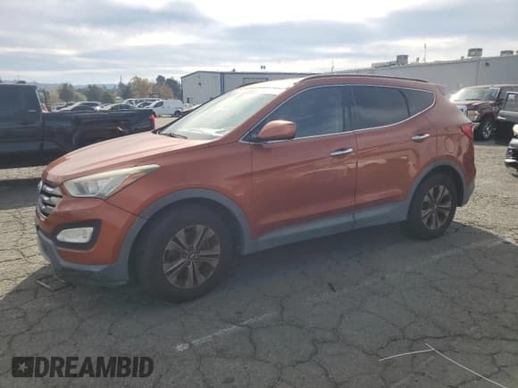 ✅ 2013 Hyundai Santa Fe Sport • VIN: 5XYZU3LB7DG123773 • Лот: 92353935. Опубликован ранее на Copart с пробегом 280 339 миль. Бесплатный доступ к архиву аукционных продаж из США и подробный отчёт об истории автомобиля на DreamBid. Изображение 1.
