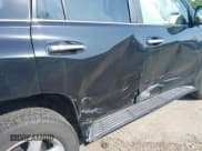 ✅ 2011 Lexus GX 460 • VIN: JTJBM7FX9B5034970 • Lot: 42562366. Listed on IAAI with 172,555 mi. Free auction sales archive from the USA and detailed vehicle history report at DreamBid. Image 6.