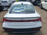 ✅ 2025 Hyundai Elantra SEL Sport • VIN: KMHLM4DG9SU868568 • Лот: 43205920. Опубликован ранее на IAAI с пробегом 4 028 миль. Бесплатный доступ к архиву аукционных продаж из США и подробный отчёт об истории автомобиля на DreamBid. Изображение 17.