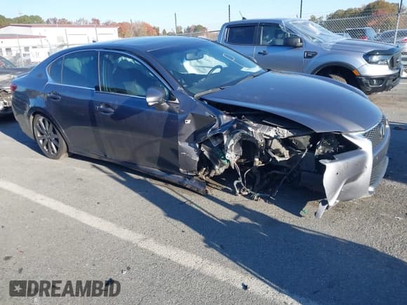 ✅ 2013 Lexus GS 350 • VIN: JTHCE1BL9D5011744 • Lot: 43669453. Wystawiony na IAAI z przebiegiem 79 195 mil. Bezpłatny archiwum sprzedaży aukcyjnych z USA i szczegółowy raport historii pojazdu na DreamBid. Zdjęcie 1.