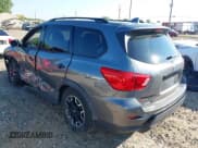 ✅ 2020 Nissan Pathfinder SL • VIN: 5N1DR2CN5LC645476 • Lot: 43225112. Wystawiony na IAAI z przebiegiem 109 708 mil. Bezpłatny archiwum sprzedaży aukcyjnych z USA i szczegółowy raport historii pojazdu na DreamBid. Zdjęcie 3.