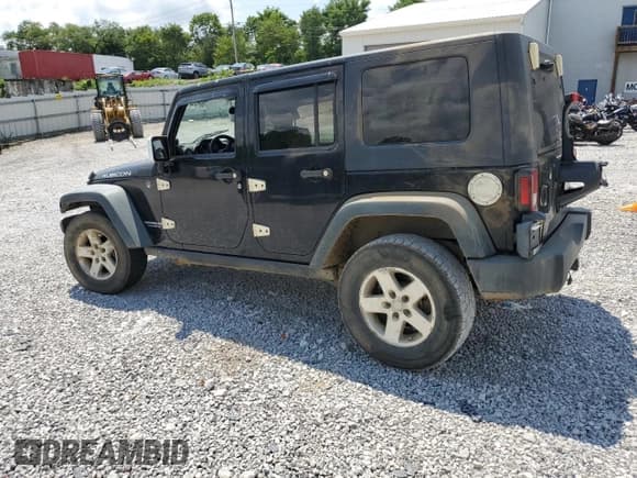 ✅ 2008 Jeep Wrangler Unlimited Rubicon • VIN: 1J4GA69188L554885 • Lot: 66493815. Listed on Copart with 251,746 mi. Free auction sales archive from the USA and detailed vehicle history report at DreamBid. Image 2.