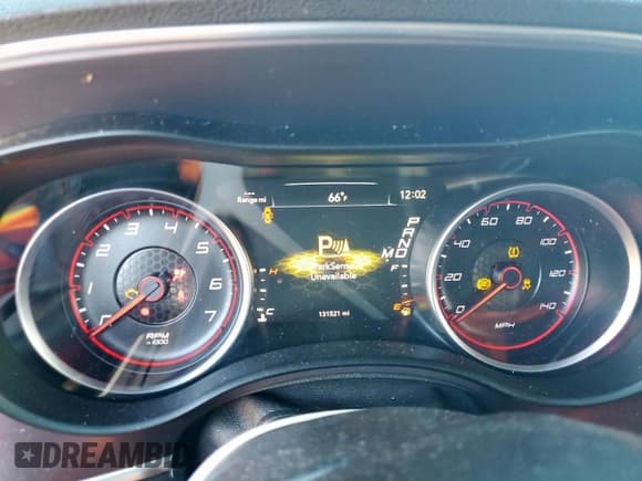 ✅ 2016 Dodge Charger SE • VIN: 2C3CDXBG3GH228895 • Lot: 90708715. Wystawiony na Copart z przebiegiem 131 521 mil. Bezpłatny archiwum sprzedaży aukcyjnych z USA i szczegółowy raport historii pojazdu na DreamBid. Zdjęcie 9.