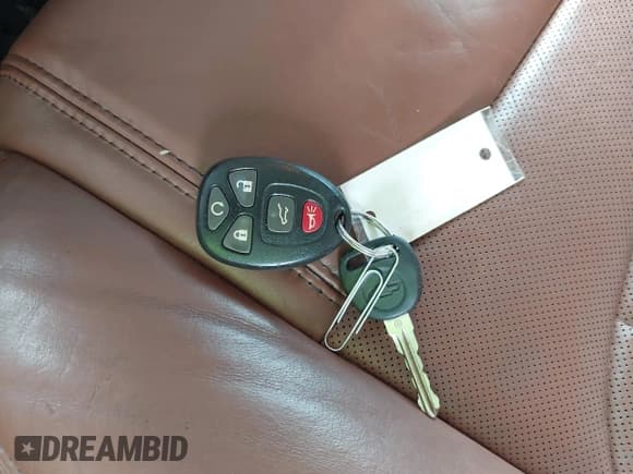 ✅ 2016 Chevrolet Traverse LTZ • VIN: 1GNKRJKD7GJ222339 • Lot: 42415735. Wystawiony na IAAI z przebiegiem 130 183 mil. Bezpłatny archiwum sprzedaży aukcyjnych z USA i szczegółowy raport historii pojazdu na DreamBid. Zdjęcie 11.