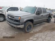 ✅ 2007 Chevrolet Silverado 2500HD LT1 • VIN: 1GCHK23D77F130386 • Lot: 42109924. Wystawiony na IAAI z przebiegiem 137 741 mil. Bezpłatny archiwum sprzedaży aukcyjnych z USA i szczegółowy raport historii pojazdu na DreamBid. Zdjęcie 17.