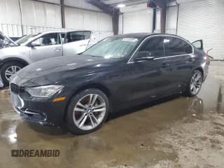 ✅ 2015 BMW 3 Series 335i xDrive • VIN: WBA3B9G53FNR93872 • Lot: 60105305. Wystawiony na Copart z przebiegiem 45 776 mil. Bezpłatny archiwum sprzedaży aukcyjnych z USA i szczegółowy raport historii pojazdu na DreamBid. Zdjęcie 1.