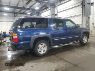 ✅ 2001 Chevrolet Suburban LT • VIN: 3GNFK16T21G151745 • Лот: 72221094. Опубликован ранее на Copart с пробегом 223 280 миль. Бесплатный доступ к архиву аукционных продаж из США и подробный отчёт об истории автомобиля на DreamBid. Изображение 3.