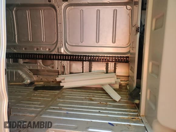 ✅ 2023 Ford Transit Cargo • VIN: 1FTBW3XG3PKB36584 • Lot: 56744805. Listed on Copart with 117,919 mi. Free auction sales archive from the USA and detailed vehicle history report at DreamBid. Image 11.