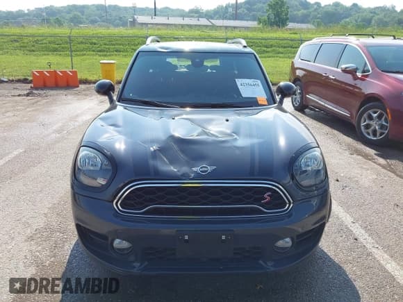 ✅ 2019 MINI Countryman Cooper S • VIN: WMZYT3C54K3E96282 • Lot: 42356455. Wystawiony na IAAI z przebiegiem 28 704 mil. Bezpłatny archiwum sprzedaży aukcyjnych z USA i szczegółowy raport historii pojazdu na DreamBid. Zdjęcie 12.