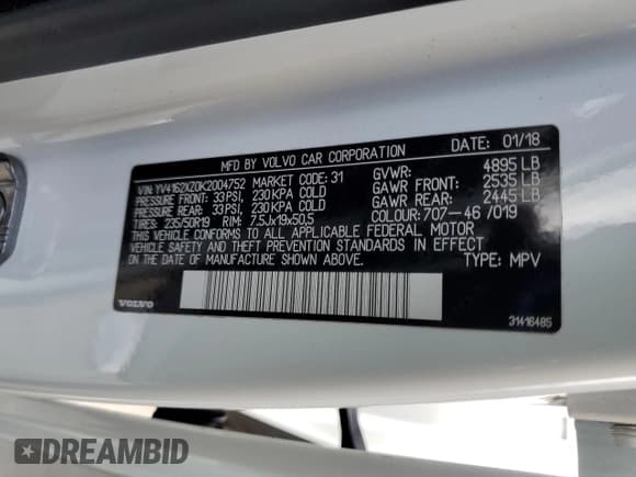 ✅ 2019 Volvo XC40 Momentum • VIN: YV4162XZ0K2004752 • Lot: 81333215. Wystawiony na Copart z przebiegiem 70 886 mil. Bezpłatny archiwum sprzedaży aukcyjnych z USA i szczegółowy raport historii pojazdu na DreamBid. Zdjęcie 13.