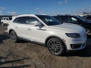 ✅ 2020 Lincoln Nautilus Reserve • VIN: 2LMPJ8K92LBL13804 • Лот: 90587475. Опубликован ранее на Copart с пробегом 69 289 миль. Бесплатный доступ к архиву аукционных продаж из США и подробный отчёт об истории автомобиля на DreamBid. Изображение 4.