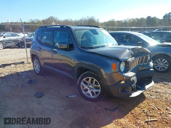 ✅ 2017 Jeep Renegade Latitude • VIN: ZACCJABB4HPG20712 • Lot: 43812798. Wystawiony na IAAI z przebiegiem 108 412 mil. Bezpłatny archiwum sprzedaży aukcyjnych z USA i szczegółowy raport historii pojazdu na DreamBid. Zdjęcie 1.