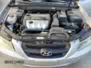 2008 Hyundai Sonata GLS z VIN 5NPET46C68H338457, wystawiony jako Copart lot #74803664 z przebiegiem 167 308 mil mil oraz Czysty tytuł • Clean title. Historia ofert i sprzedaży dostępna na DreamBid. Obrazek 11.