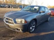 ✅ 2011 Dodge Charger SE • VIN: 2B3CL3CGXBH550756 • Лот: 43560200. Опубликован ранее на IAAI с пробегом 111 447 миль. Бесплатный доступ к архиву аукционных продаж из США и подробный отчёт об истории автомобиля на DreamBid. Изображение 2.