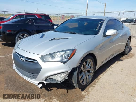 ✅ 2015 Hyundai Genesis Coupe 3.8L Base • VIN: KMHHT6KJXFU128973 • Lot: 42739310. Listed on IAAI with 131,501 mi. Free auction sales archive from the USA and detailed vehicle history report at DreamBid. Image 2.