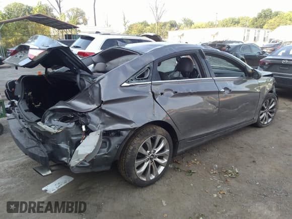 ✅ 2012 Hyundai Sonata SE • VIN: 5NPEC4AB1CH428655 • Лот: 39197467. Опубликован ранее на IAAI с пробегом 113 932 миль. Бесплатный доступ к архиву аукционных продаж из США и подробный отчёт об истории автомобиля на DreamBid. Изображение 4.