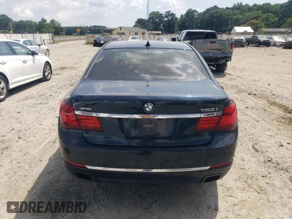 ✅ 2013 BMW 7 Series 750i xDrive • VIN: WBAYB6C54DD224102 • Lot: 60791495. Listed on Copart with 126,218 mi. Free auction sales archive from the USA and detailed vehicle history report at DreamBid. Image 6.