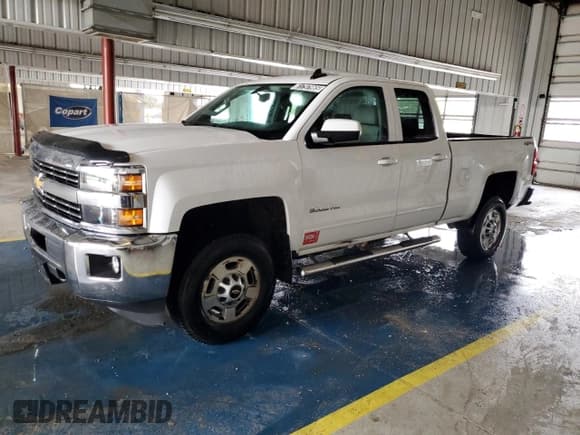 ✅ 2016 Chevrolet Silverado 2500HD LT • VIN: 1GC2KVEGXGZ282529 • Лот: 61797965. Опубликован ранее на Copart с пробегом 210 785 миль. Бесплатный доступ к архиву аукционных продаж из США и подробный отчёт об истории автомобиля на DreamBid. Изображение 1.