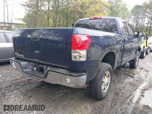 ✅ 2008 Toyota Tundra • VIN: 5TFRU541X8X012543 • Lot: 41976532. Wystawiony na IAAI z przebiegiem 223 729 mil. Bezpłatny archiwum sprzedaży aukcyjnych z USA i szczegółowy raport historii pojazdu na DreamBid. Zdjęcie 4.