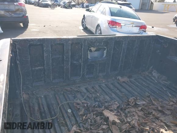 ✅ 2001 Nissan Frontier XE • VIN: 1N6DD21S41C399865 • Lot: 41569843. Listed on IAAI with Not provided. Free auction sales archive from the USA and detailed vehicle history report at DreamBid. Image 8.