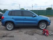 ✅ 2018 Volkswagen Tiguan • VIN: WVGAV7AX5JK000488 • Лот: 42792128. Опубликован ранее на IAAI с пробегом 56 146 миль. Бесплатный доступ к архиву аукционных продаж из США и подробный отчёт об истории автомобиля на DreamBid. Изображение 14.