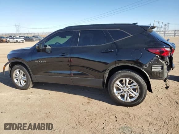 ✅ 2022 Chevrolet Blazer LT • VIN: 3GNKBCR45NS135797 • Lot: 72015815. Wystawiony na Copart z przebiegiem 135 318 mil. Bezpłatny archiwum sprzedaży aukcyjnych z USA i szczegółowy raport historii pojazdu na DreamBid. Zdjęcie 2.