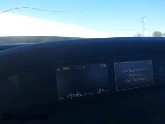 ✅ 2018 Toyota Prius Three Touring • VIN: JTDKARFU4J3546479 • Lot: 43773603. Wystawiony na IAAI z przebiegiem 49 146 mil. Bezpłatny archiwum sprzedaży aukcyjnych z USA i szczegółowy raport historii pojazdu na DreamBid. Zdjęcie 16.