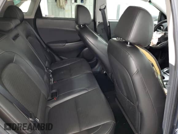 2018 Hyundai Kona Ultimate z VIN KM8K53A53JU133850, wystawiony jako Copart lot #68524154 z przebiegiem 333 333 mil mil oraz Czysty tytuł • Clean title. Historia ofert i sprzedaży dostępna na DreamBid. Obrazek 10.