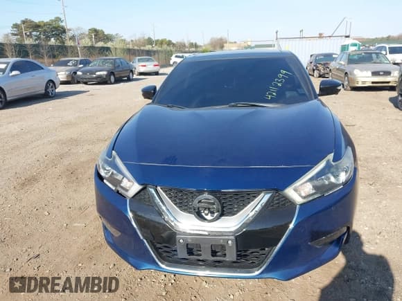 ✅ 2017 Nissan Maxima S • VIN: 1N4AA6AP8HC385405 • Lot: 42112399. Listed on IAAI with 99,286 mi. Free auction sales archive from the USA and detailed vehicle history report at DreamBid. Image 12.