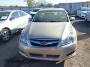 ✅ 2010 Subaru Legacy Limited Moon • VIN: 4S3BMCK65A3225840 • Lot: 43639761. Wystawiony na IAAI z przebiegiem 234 982 mil. Bezpłatny archiwum sprzedaży aukcyjnych z USA i szczegółowy raport historii pojazdu na DreamBid. Zdjęcie 12.